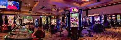 Three Card Poker Guide hero image for bet 2999 readers in Bangladesh